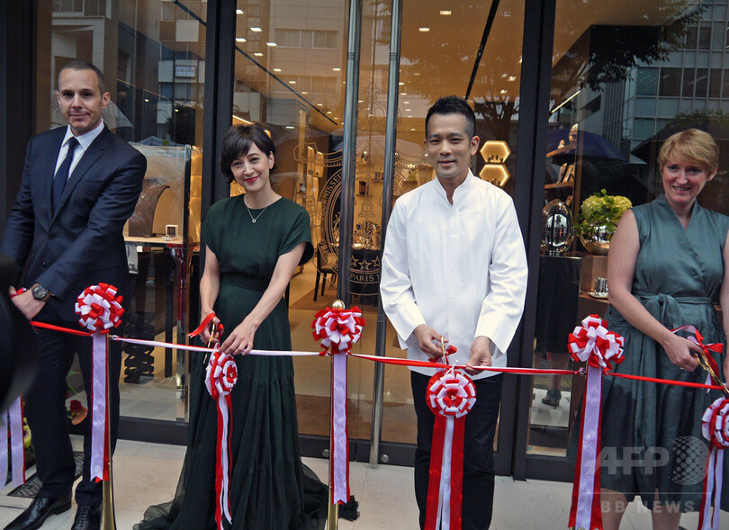 「クリストフル」青山本店がリニューアルし、グランドオープン