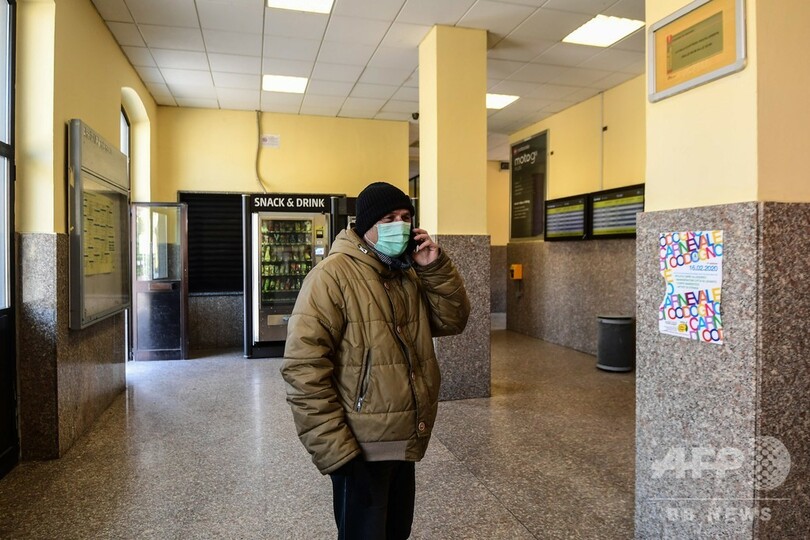 新型ウイルスの影差すイタリアの町、恐怖と孤立に覆われ「ゴーストタウン」に