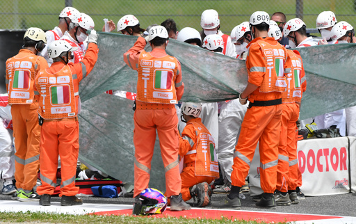 クラッシュで病院搬送のMoto3選手が死亡 イタリアGP 写真5枚 国際