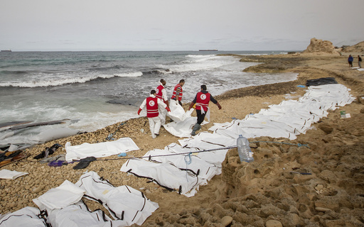リビア海岸に移民74人の遺体 密航業者が海上に放置か 写真13枚 国際ニュース Afpbb News