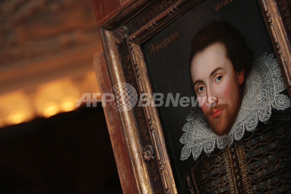 シェークスピアの生前唯一の肖像画 ロンドンで初公開 写真4枚 国際ニュース Afpbb News