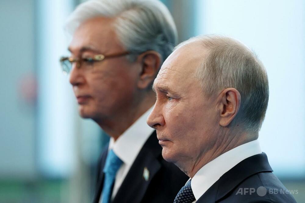 「若者が命を落としている」カザフ大統領、プーチン氏に紛争終結を進言