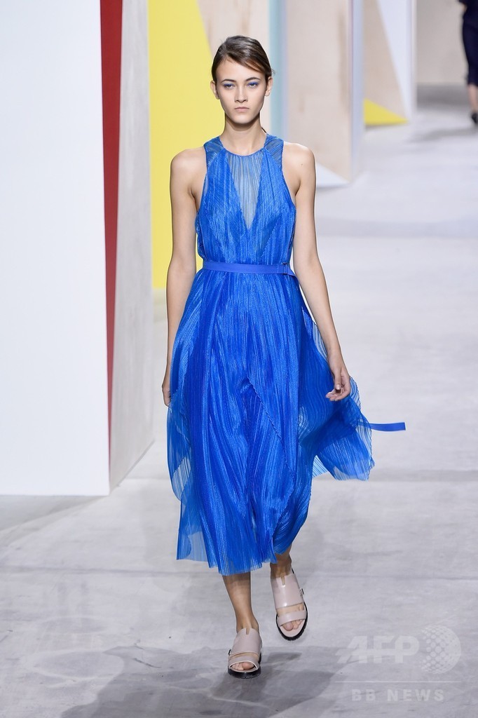 「ボス」16年春夏コレクション