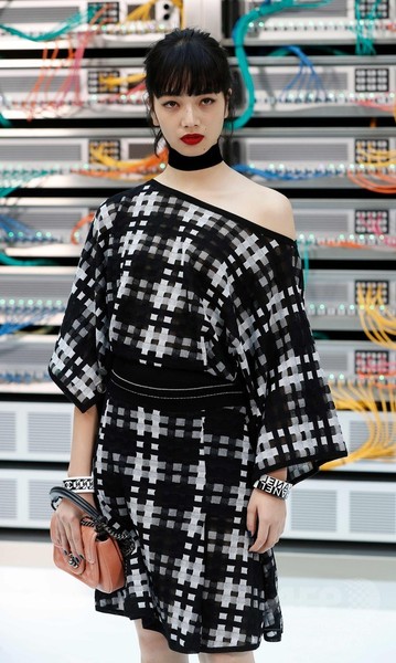 小松菜奈やリリーローズら、「シャネル」の来場ゲストをチェック！