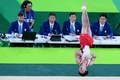 リオデジャネイロ五輪、体操男子予選。ゆかの演技に臨む内村航平（2016年8月6日撮影）。(c)AFP/Emmanuel DUNAND
