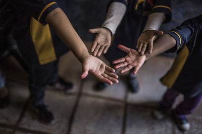 「この手に希望を」