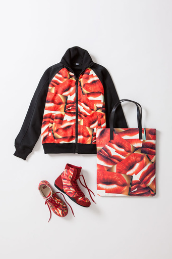 オニツカタイガー、蜷川実花とコラボ11月8日発売開始