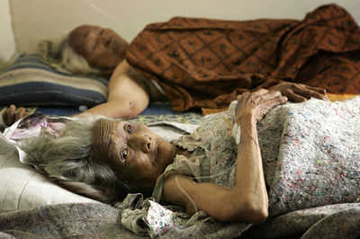 ＜ジャワ島中部地震＞死者5400人超に - インドネシア