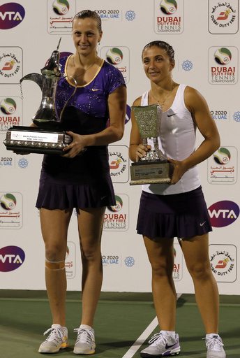 クヴィトバがエラーニを下し優勝、ドバイ・テニス選手権