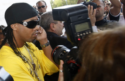 バルセロナ ロナウジーニョの移籍オファー認める