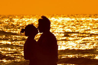 浮気、略奪愛… 不実を隠せるのは男性？ それとも女性？ 研究