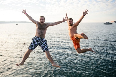 アドリア海に新年のジャンプ！スロベニア