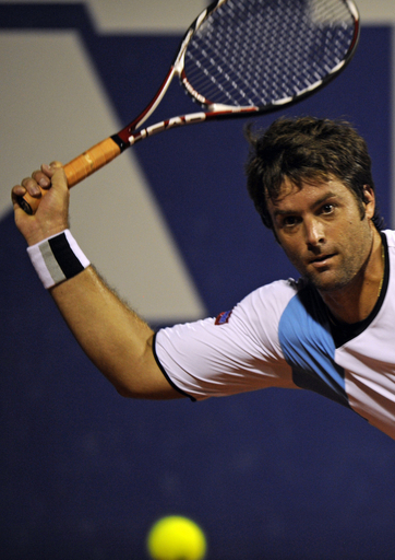 カレリ オルナを降し準々決勝へ