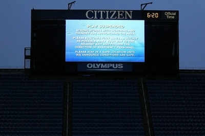 男子単決勝は降雨で中断、ナダル1セット先取 全米オープン