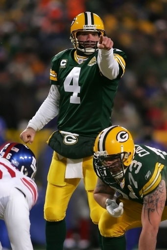 NFL ファーヴの現役復帰申請を承認