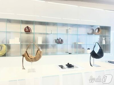 韓国ファッションブランド「Archivepke」、ソウル西村に2号店…人気バッグを前面に