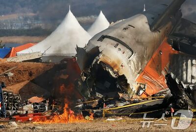 「鳥がものすごく多い」…韓国・済州航空機墜落、75秒間の緊迫記録…ブラックボックス音声公開
