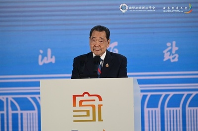 タイのトップ富豪 「みんなが中国を去るならば私は進出」