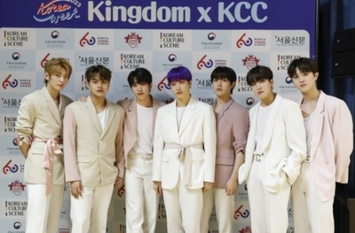 KINGDOM、カナダの韓流イベントでファンと交流