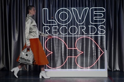 ユーモアたっぷりなコレクション、「アールト」18/19年秋冬