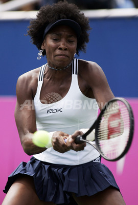 女子テニス 07フェドカップ 米国 ヴィーナス ウィリアムスの勝利で初戦白星スタート 米国 写真6枚 ファッション ニュースならmode Press Powered By Afpbb News