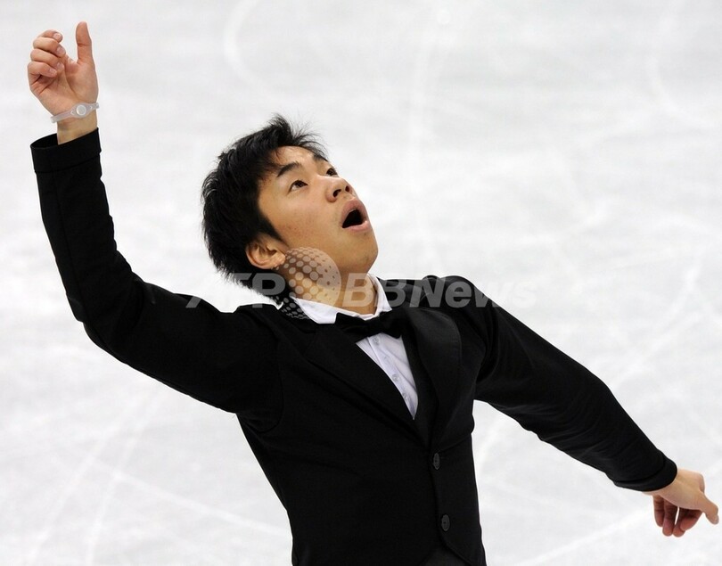 高橋が男子フィギュア初メダルの銅 優勝はライサチェク、バンクーバー冬季五輪