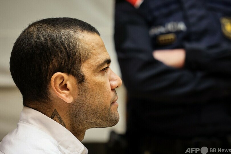 アウベスが性的暴行を否認 元ブラジル代表DF、スペインで公判 写真5枚 国際ニュース:AFPBB News