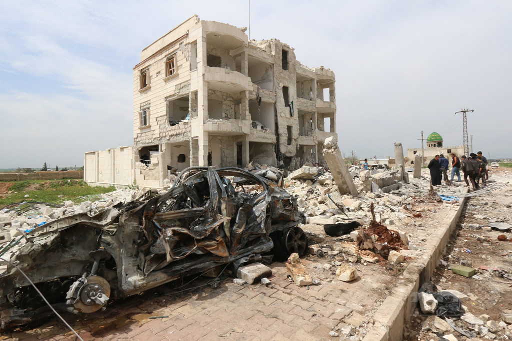 シリアで新たな化学兵器攻撃疑惑、ISが使用との情報も シリアで新たな化学兵器攻撃疑惑、ISが使用との情報も