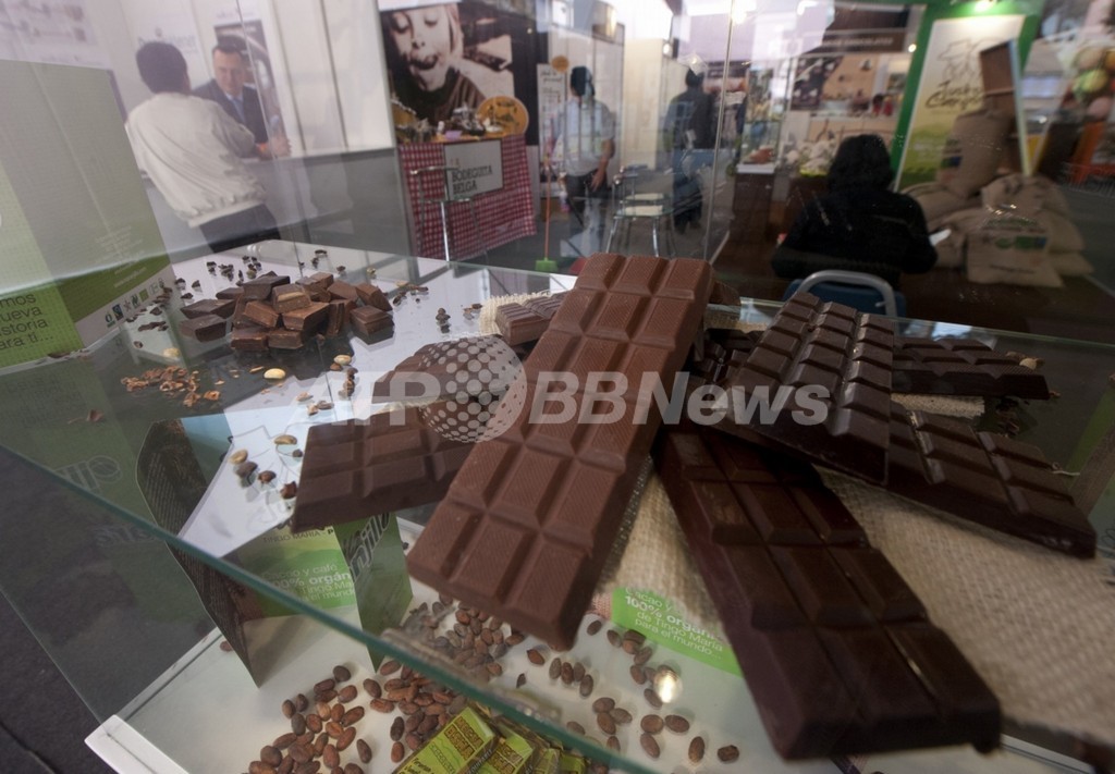 チョコレート消費量とノーベル賞受賞数に「相関関係」、米研究 チョコレート消費量とノーベル賞受賞数に「相関関係」、米研究