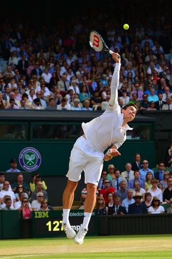 フェデラーが快勝、ジョコビッチとの決勝へ ウィンブルドン選手権 写真