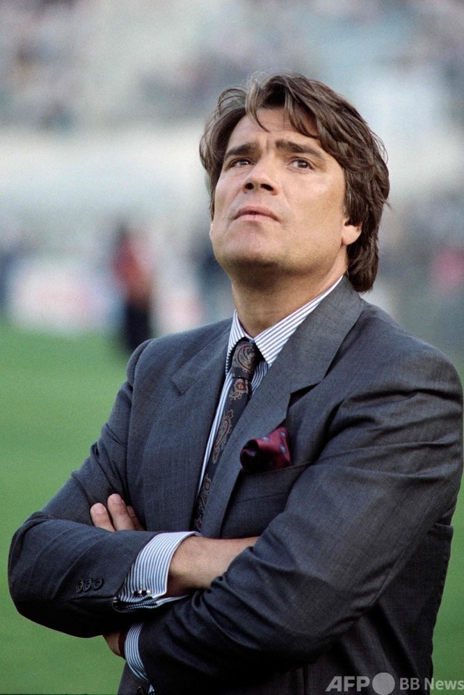 マルセイユ元会長のタピ氏が死去、78歳 がんで4年闘病 写真13枚 国際ニュース：AFPBB News