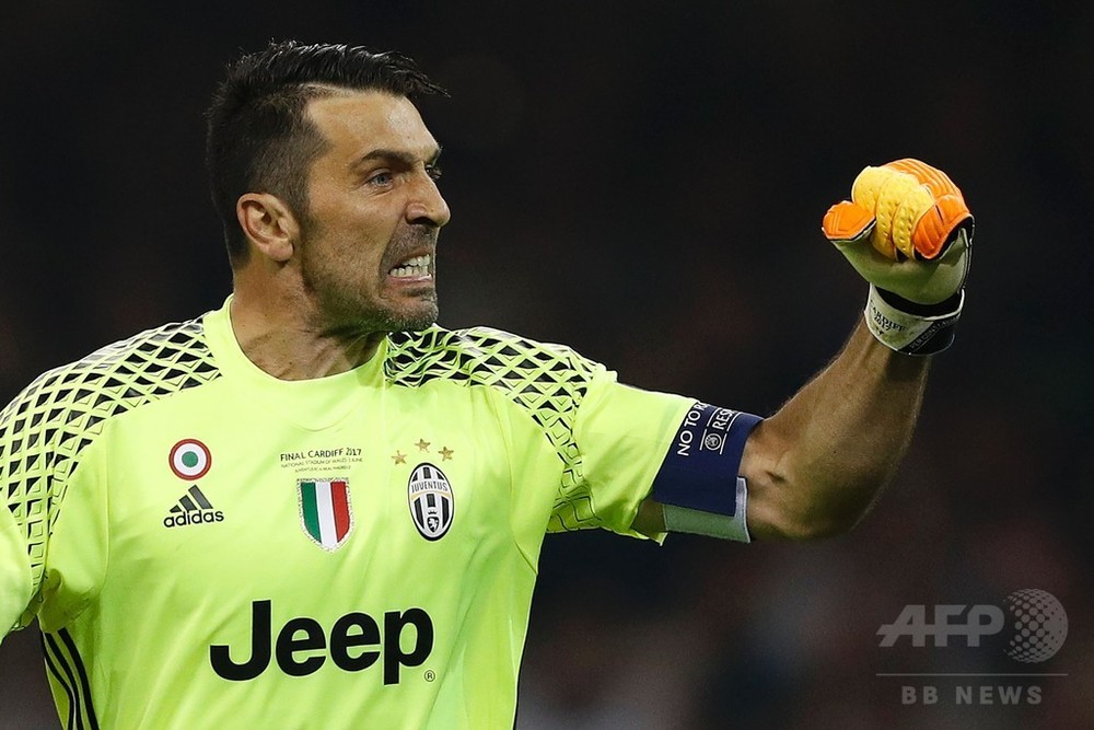 ［入手困難　ルーキー］1995年ジャンルイジ・ブッフォン　ステッカー 入手困難 ルーキー］1995年ジャンルイジ・ブッフォン ステッカー 入手