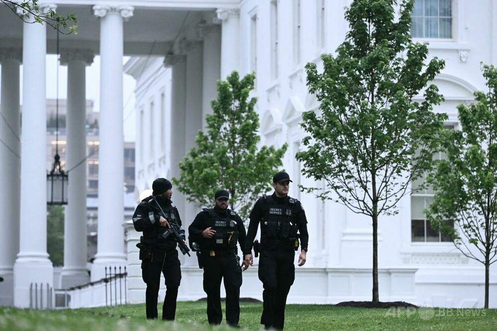トランプ氏、発砲犯はホワイトハウスに「執着」の可能性 「暴力的な前歴」持つ