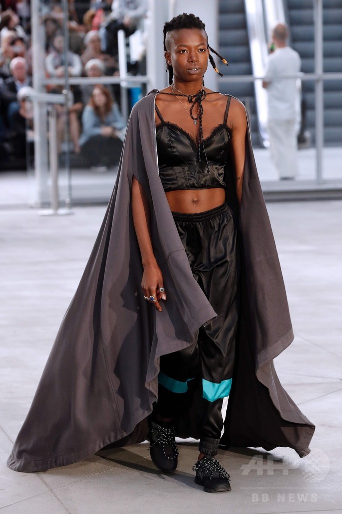 「コシェ」17年春夏