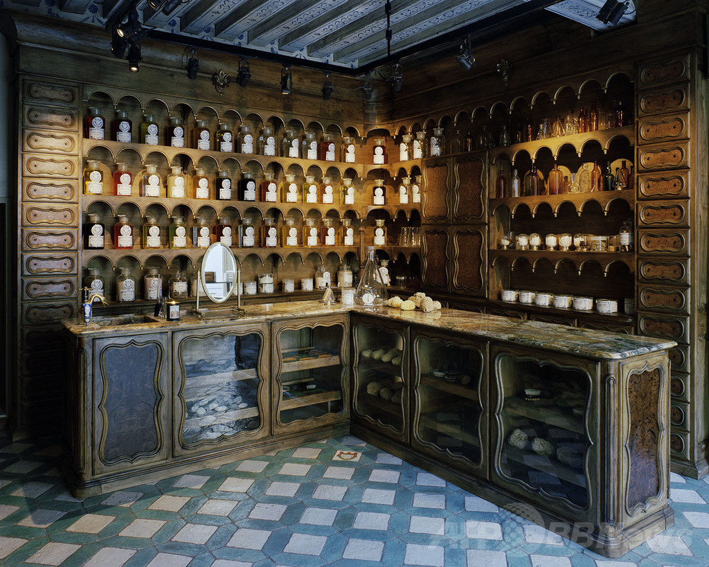 19世紀の仏香水ブランドが復活、パリで話題のビューティーストア「BULY」