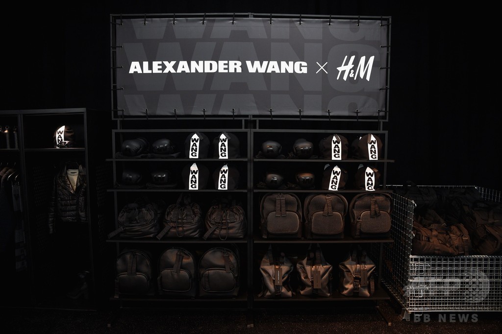 Alexander Wang × H＆M、ニューヨークで発売記念イベント開催