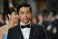 南仏カンヌ（Cannes）で開催中の第66回カンヌ国際映画祭（Cannes Film Festival）で20日、コンペティション部門に出品されている三池崇史（Takashi Miike）監督作『藁の楯』の公式上映が行われ、監督とともに主演の大沢たかお（Takao Osawa）、共演者の松嶋菜々子（Nanako Matsushima）がレッドカーペットを歩いた。この日は、公式上映に先立ち、記者会見とフォトコールも行われた。

写真は、レッドカーペットに登場した大沢（2013年5月20日撮影）。(c)AFP/ALBERTO PIZZOLI