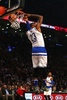 NBAオールスターゲーム2016。ダンクシュートを決めるクリーブランド・キャバリアーズのレブロン・ジェームズ（2016年2月14日撮影）。(c)AFP/Getty Images/Elsa