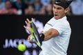 全豪オープンテニス、男子シングルス決勝。フォアハンドを打つラファエル・ナダル（2017年1月29日撮影）。(c)AFP/WILLIAM WEST