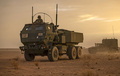 米軍のM142高機動ロケット砲システム「ハイマース（HIMARS）」。モロッコで実施された軍事演習で（2022年6月21日撮影、資料写真）。(c)FADEL SENNA / AFP