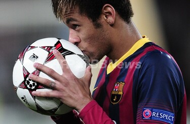 バルセロナ1415シーズンホームで行われたネイマールの欧州cl決勝M 楽天市場】14/15 FCバルセロナ #11 NEYMAR JR ネイマール CL決勝