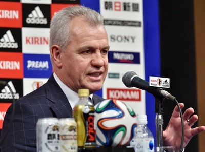 日本代表のアギーレ新監督、就任会見で強硬路線を表明