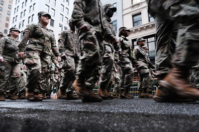 22年の米軍人の自殺者減少 現役は微増