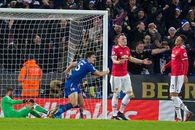 マンU、終了間際の失点でレスターとドロー シティとの勝ち点差13に