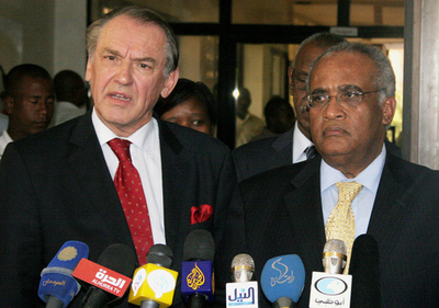 ＜ダルフール和平交渉＞国連とAUの特使がハルツーム入り - スーダン