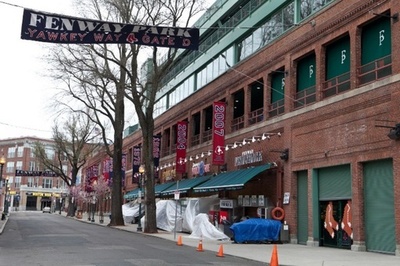 ボストン爆発容疑者追跡の影響でレッドソックスの試合が延期