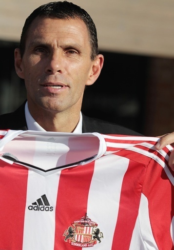 サンダーランドのポジェ新監督、「前進の時」