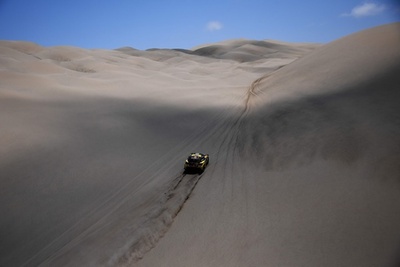 【今日のダカールラリー】ローブが3勝目、アルアティアは総合Vへ前進