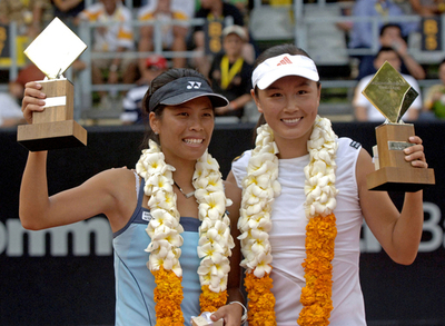謝淑薇／彭帥組がダブルスで逆転優勝