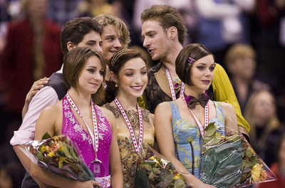 デイビス／ホワイト組 アイスダンスを制す、フィギュアGP第2戦